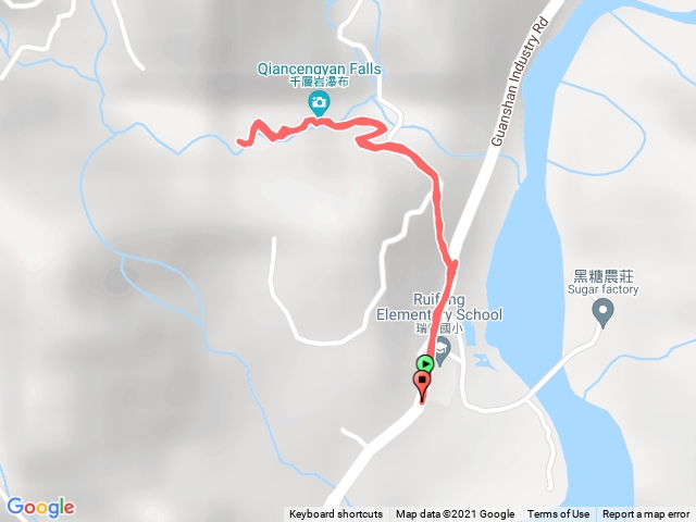 千層岩瀑布