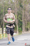 看看施宜成的個人專頁