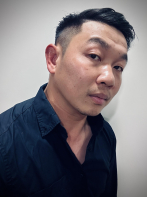 看看許文信的個人專頁