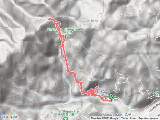 聖母山莊步道五峰旗瀑布