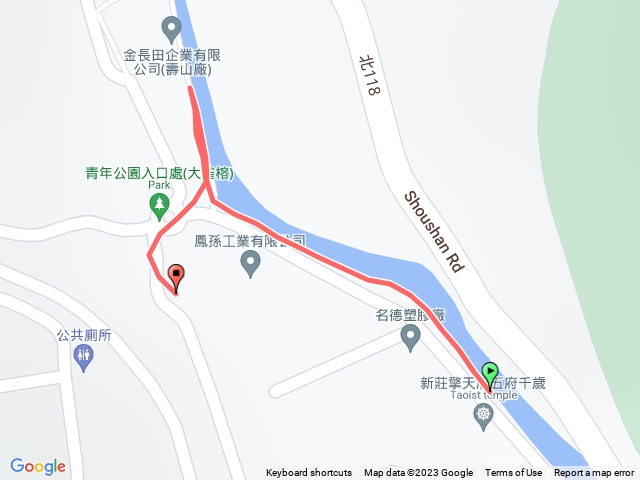 新莊區青年公園入口沿溪步道