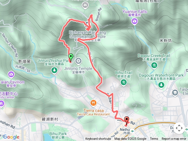 碧山岩