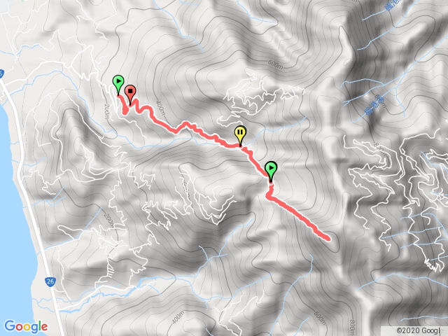 里龍山北登山口