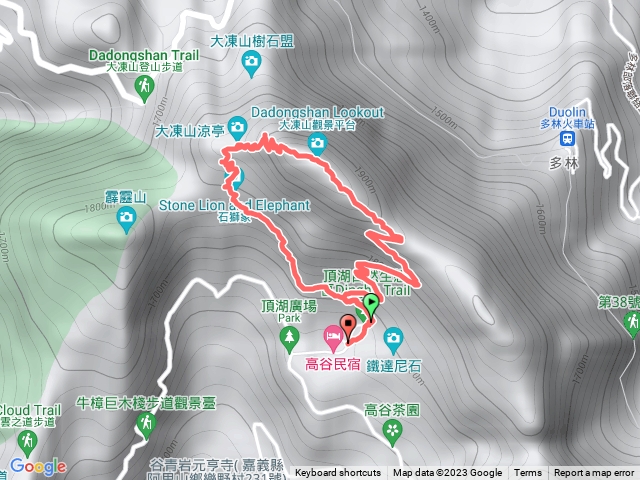 與媽媽一起爬大凍山