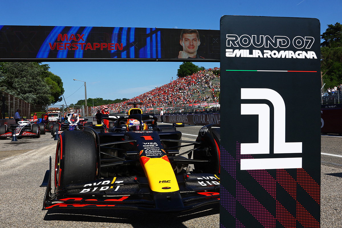 【活動】Red Bull 車隊 Max Verstappen 義大利成功抵禦Lando拿下本季第五冠