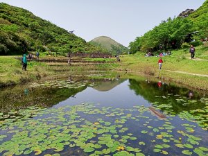 【臺北大縱走 2】【台北-臺灣百大必訪步道】湖光山色的二子坪步道、陡上陡下的大屯山西峰