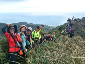 翻滾吧！好人Plus 霧、雨、黃金、山城 : 2025 D1116 劍龍稜