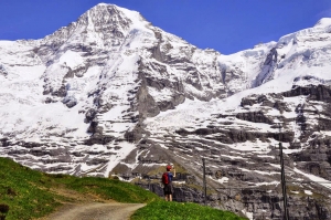 【瑞士】少女峰區健行(2)：從Grindelwald到Wengen