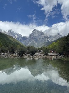 眺望玉龍雪山、雲杉坪、藍月谷