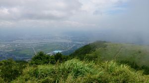 登山菜鳥蘿思勵爬 -向天池 向天山 面天山