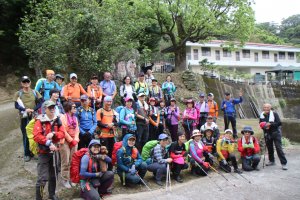 2022-04-15 樟之細路─明德水庫大壩→海棠島→水寨下山→水寨下古道→普光寺→帽盒東山→北隘勇古道→蕃子寮山→雲洞宮→南隘勇古道→三湖山→錫隘古道登山口