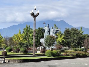 四川都江堰鹿歸國際酒店、仰天窩廣場、鍾書閣