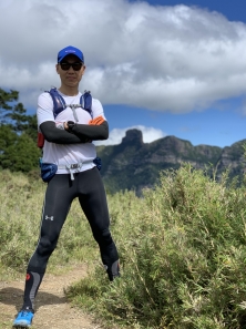 看看東大爺的個人專頁