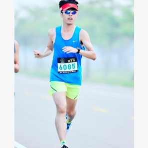 看看Morris Chang的個人專頁