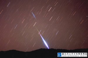 【新聞】天琴座流星雨22日凌晨極大，天文館網路直播！
