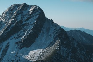 【玉山】主峰北峰二日，臺灣第一高峰雪季最美角度