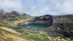 240810-藏王西端連峰熊野岳、馬之背、五色岳（御釜）、刈田岳縱走。美美兔第一次海外走山。