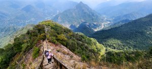 【中級山】天梯直上雲霄，一切美景盡在眼底，谷關七雄白毛山