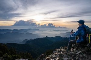 七座南湖大山群峰D2 - 東峰、陶塞峰、東南峰、馬比衫山