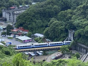 麟光站-黎和公園-中埔山-中埔山東峰-軍功山-抱子腳山-興隆山-景美山-圳後山-景美站