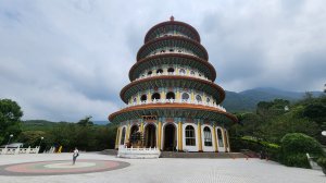 淡水天元宮，山仔頂登山步道，土城惜福步道，紫藤花廊步道