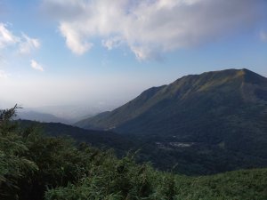 小觀音山O型