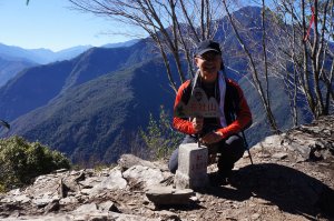 探勘關門古道卡社山、拉夫郎山西北峰沿線風光