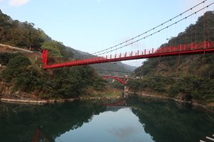 烏來環山路 西羅岸路 溫泉街 寺廟 部落 瀑布 老街行腳