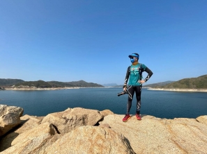 看看YAU GOR的個人專頁