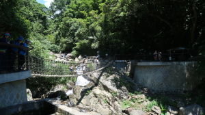 北投龍鳳谷  情人瀑布 硫磺谷 拐圳步道 百年楓香 十八挖圳邊路 草山觀瀑吊橋