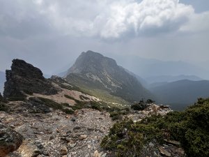玉山東峰