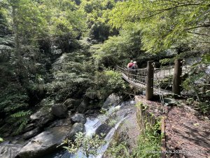 輕鬆好行的紅河谷步道（滑水道）