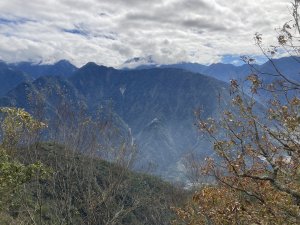 搭公車爬谷關波津加山