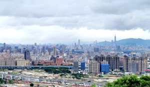 義學坑步道，崎頭古道，山頂公園，明志書院，應化大排生態園區，南林生態公園