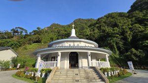 神級景點抺茶山，爬抹茶山的最佳季節，沿路桐花地毯，層層疊疊的山巒，壯闊的山谷
