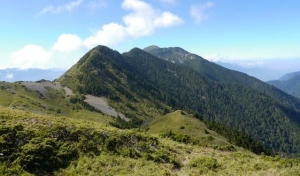 雪山西南峰