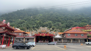 連假爬山真輕鬆