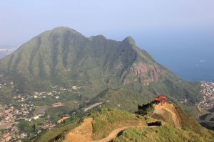 基隆山主支線O型