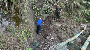 【路況更新】八通關越嶺線東段(距山風登山口16.3公里處)棧橋橋面基座損毀，請繞道通行。