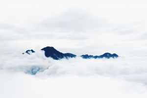 雲上的郡大山