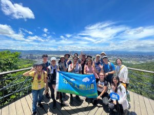 臺北大縱走第五段，劍潭站至碧山巖 【年輕人爬山趣】