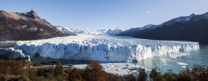 阿根廷莫雷諾冰川健行