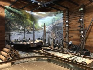 烏來林業生活館1月24、25日推出在解謎中閱讀歷史：「密室解謎─尋找消失的神祕台車」歡迎您一起來探密