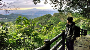 二格山列縱走（鵝角格山，三玄宮山，十六分山，貓空尖）