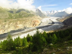 瑞士阿萊奇冰川健行
