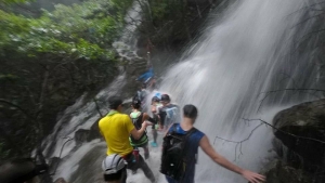 狂風惡水與傷患 失控的 Lantau 2 Peaks
