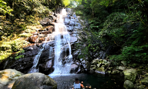 青山瀑布步道，尖山湖紀念碑步道