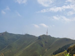 三板橋大屯溪古道上小觀音山群峰