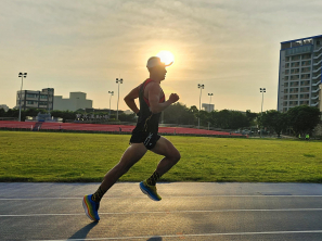 看看周漢忠的個人專頁