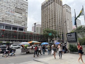 [紐約馬之行-74] 2025_1116 保利斯塔大道